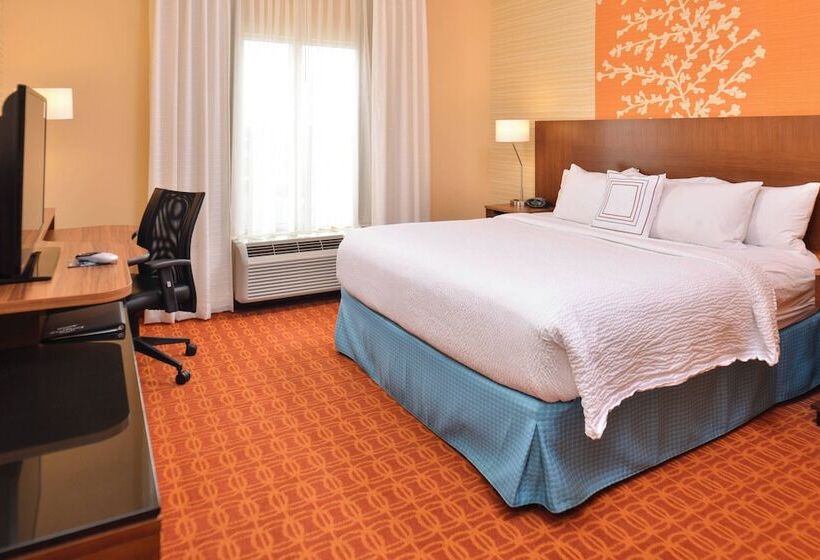 فندق Fairfield Inn And Suites By Marriott Calhoun