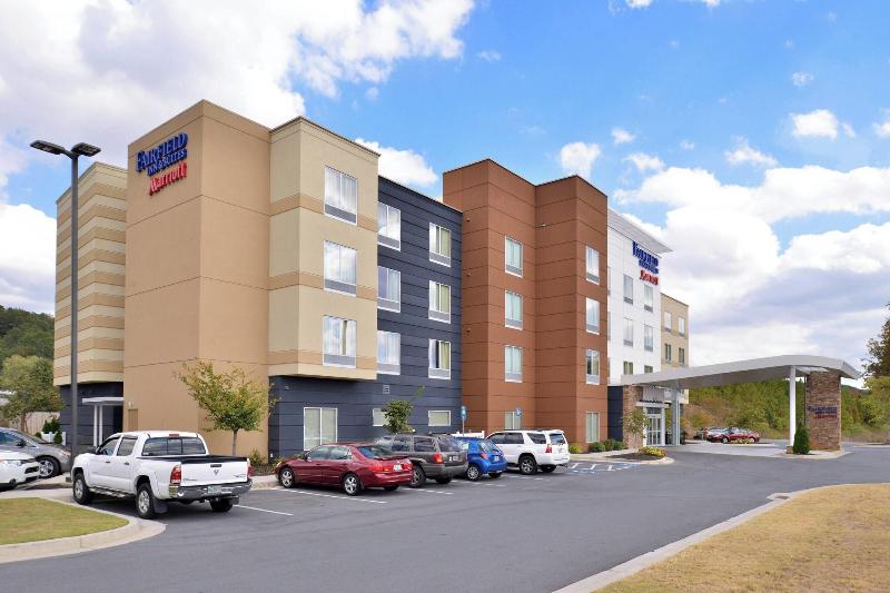 فندق Fairfield Inn And Suites By Marriott Calhoun