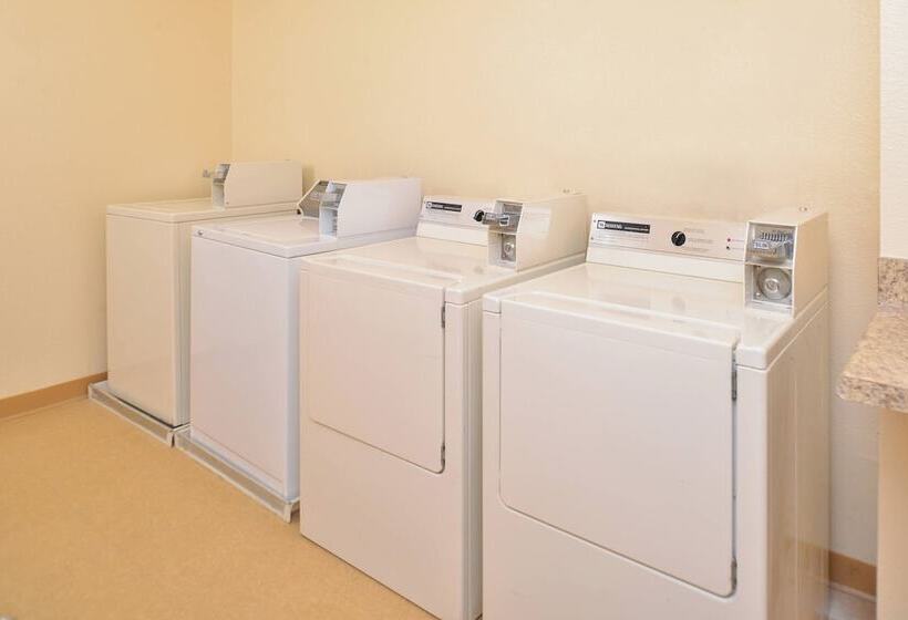 호텔 Fairfield Inn & Suites Louisville North