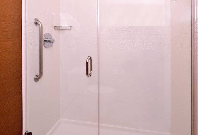 호텔 Fairfield Inn & Suites Louisville North