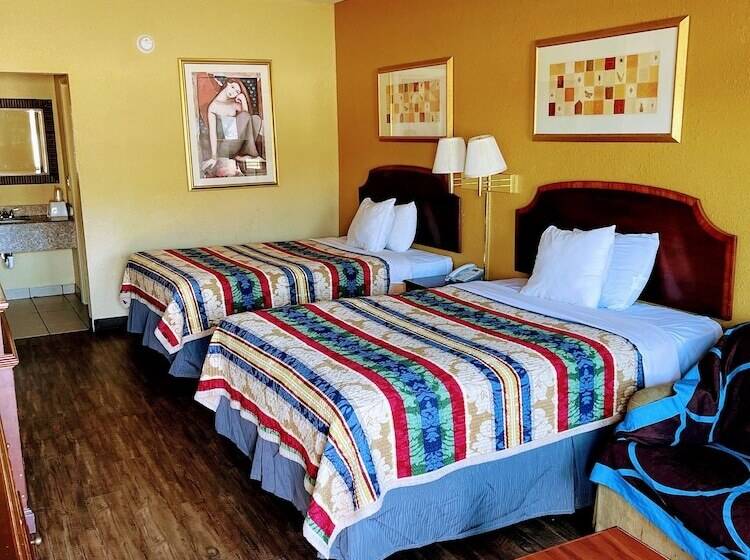 Отель Fairview Suites