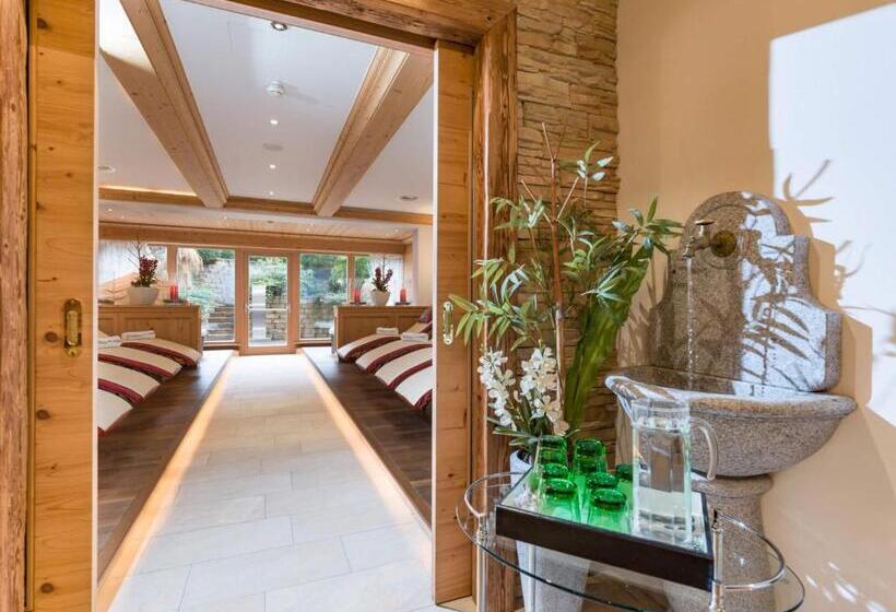 Отель Ferienhof Oblasser