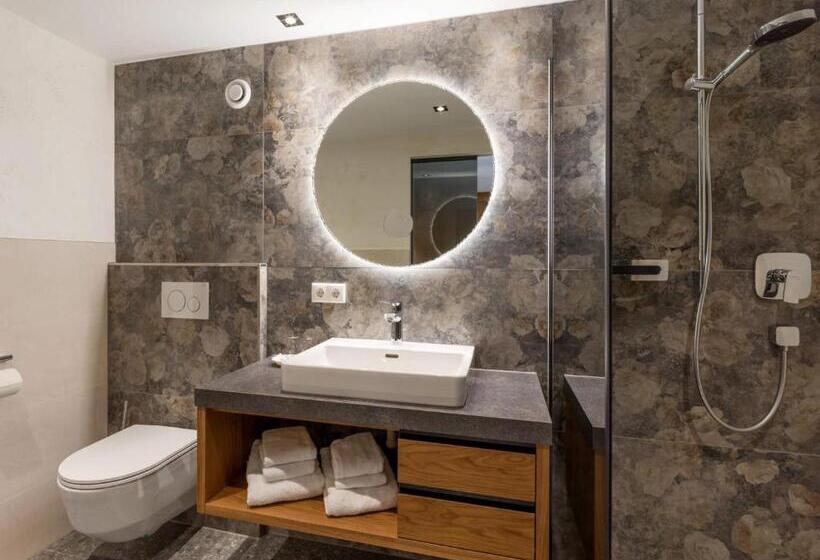 Отель Ferienhof Oblasser