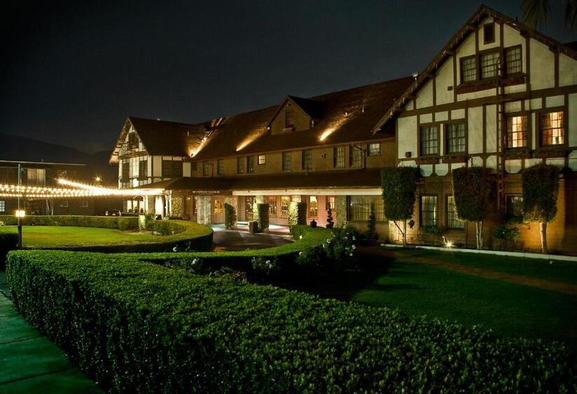 Отель Glen Tavern Inn