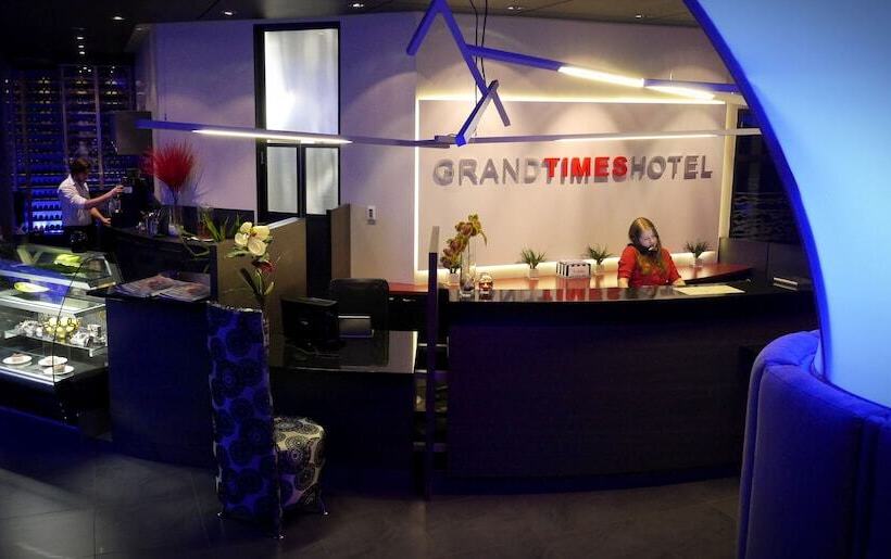 Grand Hotel Times Sherbrooke