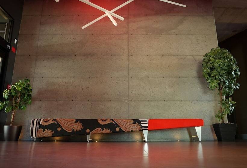 Grand Hotel Times Sherbrooke