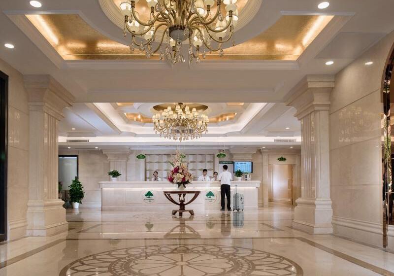 호텔 Greentree Inn Guangdong Shenzhen Dongmen Business