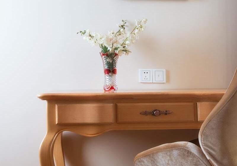 호텔 Greentree Inn Guangdong Shenzhen Dongmen Business