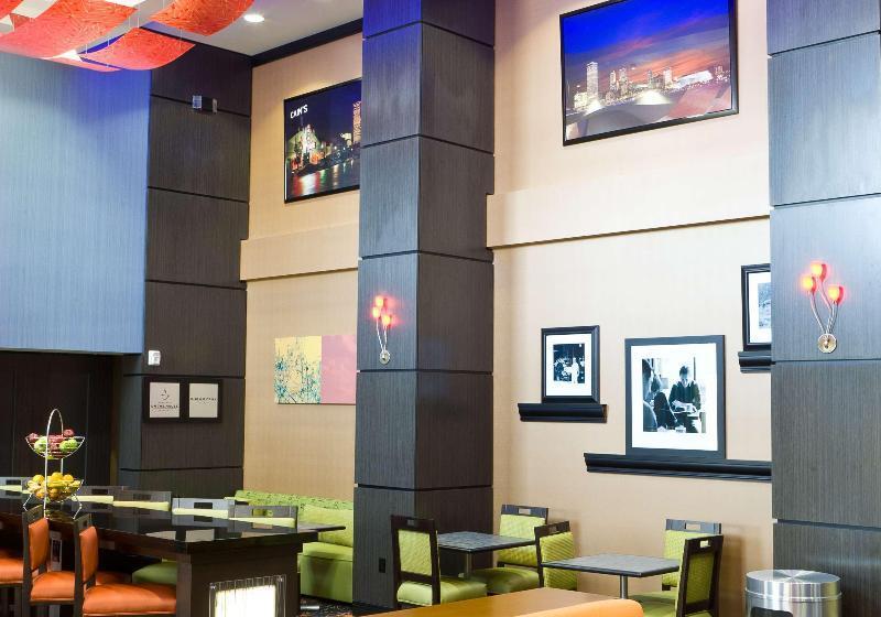 فندق Hampton Inn & Suites Tulsa/central