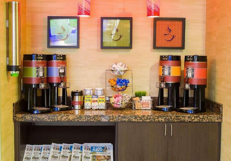 فندق Hampton Inn & Suites Tulsa/central