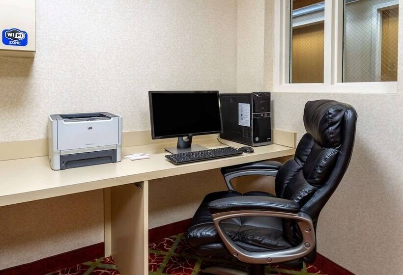 ホテル Hawthorn Suites By Wyndham Allentownfogelsville