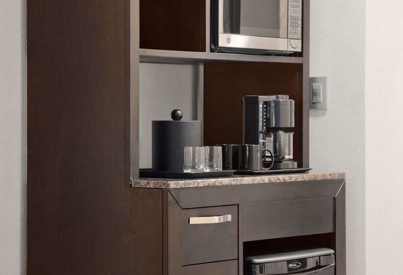 Отель Hilton Garden Inn Tuxtla Gutierrez