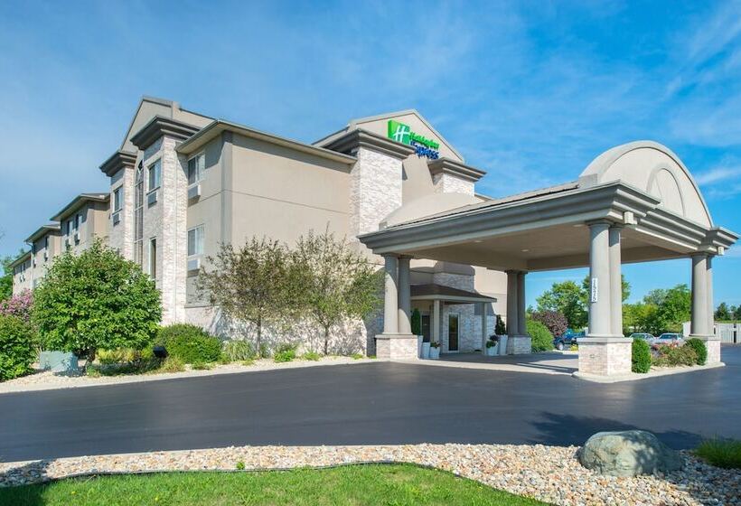 Holiday Inn Express Hotel & Suites Bucyrus, An Ihg