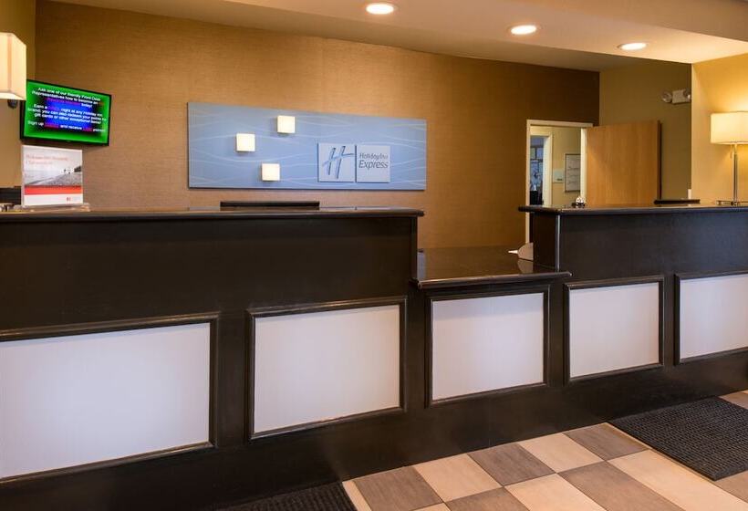Holiday Inn Express Hotel & Suites Bucyrus, An Ihg