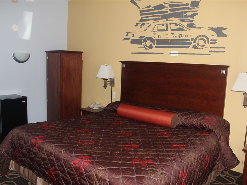 호텔 Howard Johnson Inn Queens