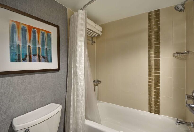 Отель Hyatt Place Columbus Worthington