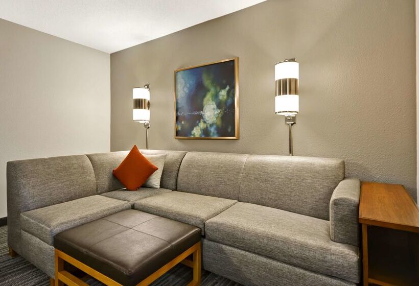Отель Hyatt Place Columbus Worthington