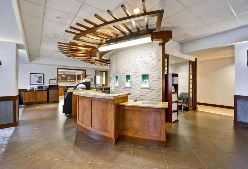 Отель Hyatt Place Columbus Worthington