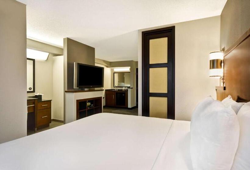 Отель Hyatt Place Columbus Worthington