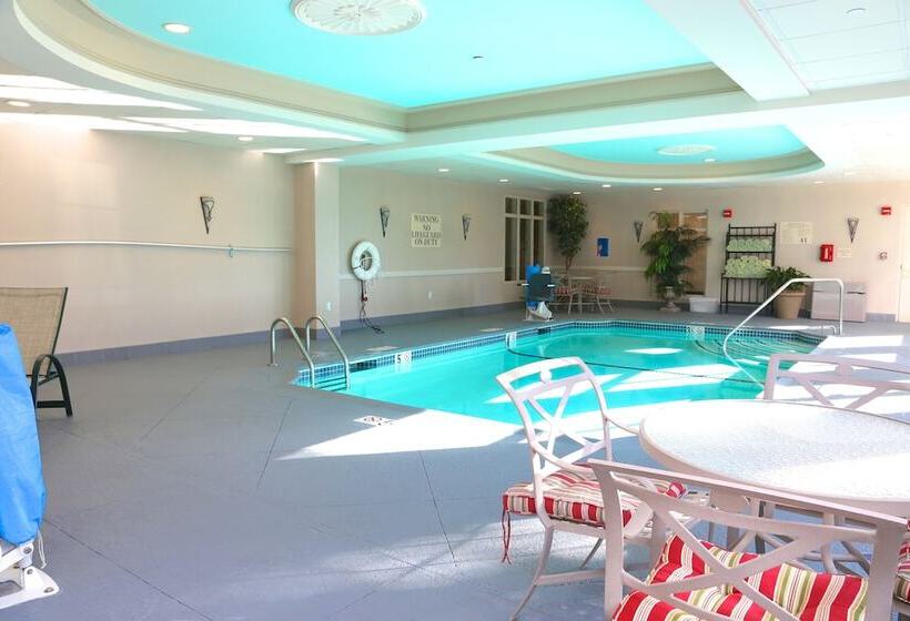 فندق Inn At Middletown