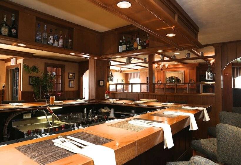 فندق Inn At Middletown