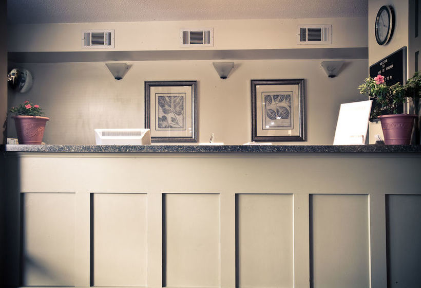 호텔 Inns Of Virginia  Falls Church