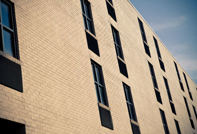 호텔 Inns Of Virginia  Falls Church