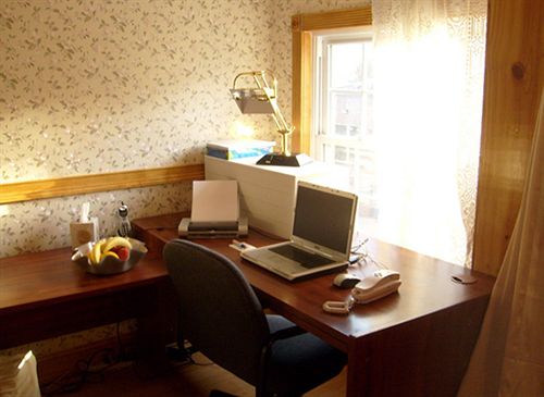 Jersey City Bed & Breakfast