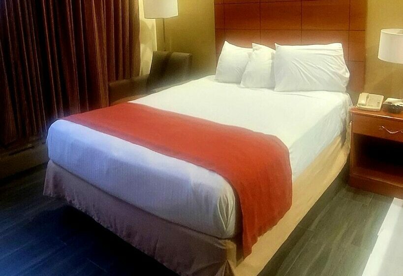 Отель Jets Motor Inn