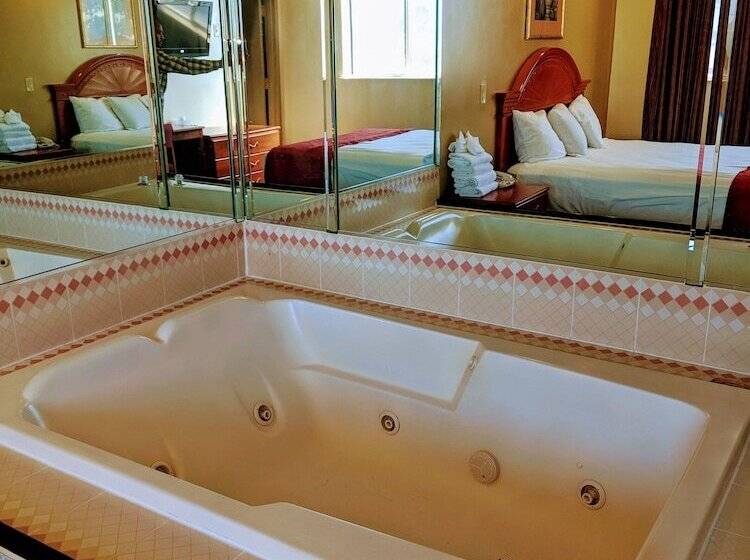 Отель Jets Motor Inn