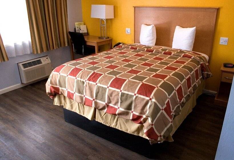 호텔 Keefers Inn King City