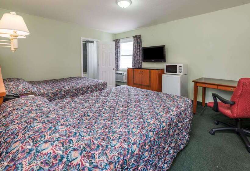 فندق Knights Inn Bracebridge