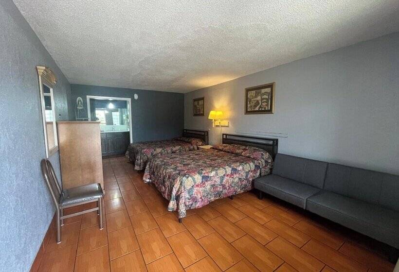 בית מלון כפרי La Copa Inn Brownsville