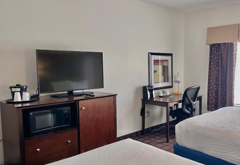 هتل La Quinta By Wyndham Bozeman