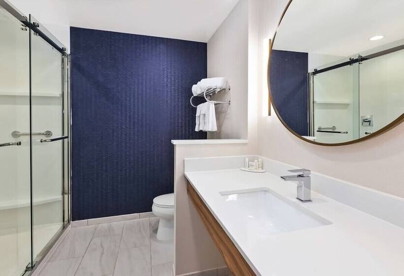 هتل Fairfield By Marriott Inn & Suites Fresno Riverpark