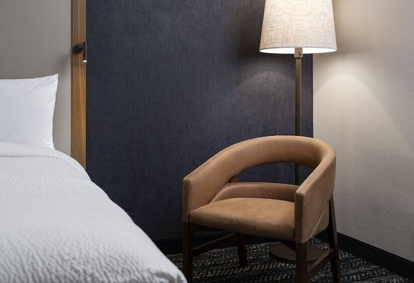 هتل Fairfield By Marriott Inn & Suites Fresno Riverpark