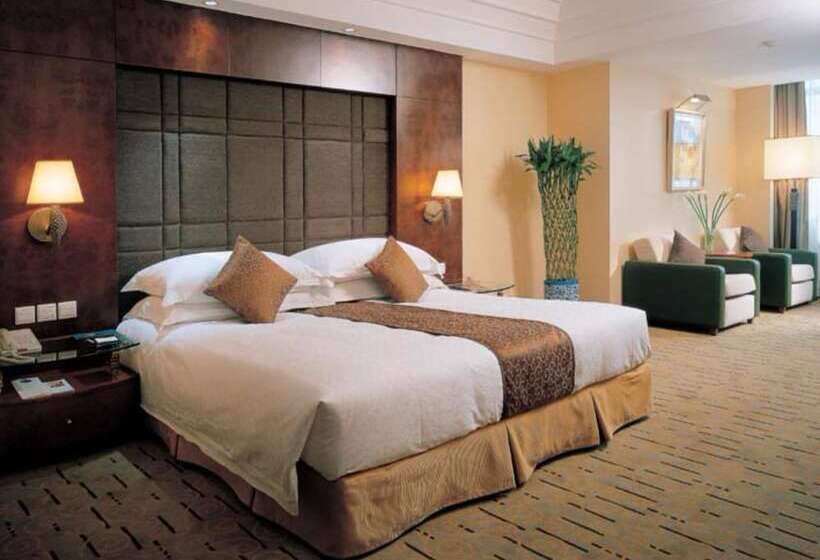 هتل Luxemon Xinjiang Hongfu