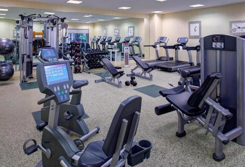 فندق Marriott East Lansing At University Place