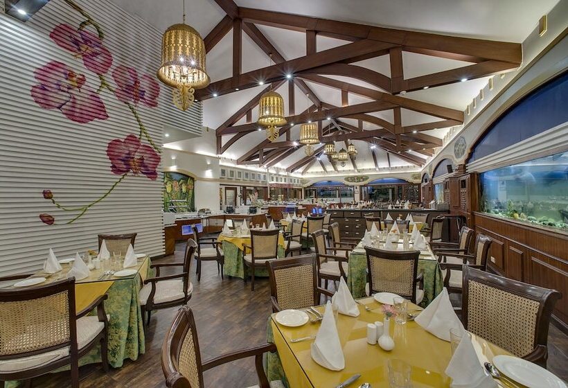 酒店 Mayfair Spa Resort & Casino