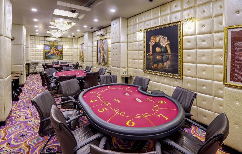 酒店 Mayfair Spa Resort & Casino