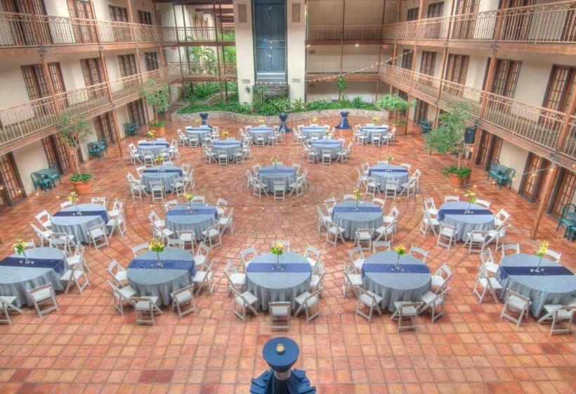 فندق Mcm Elegante Suites Abilene