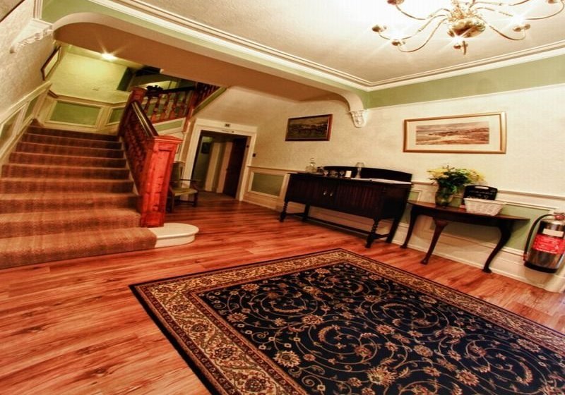 Отель Milton House