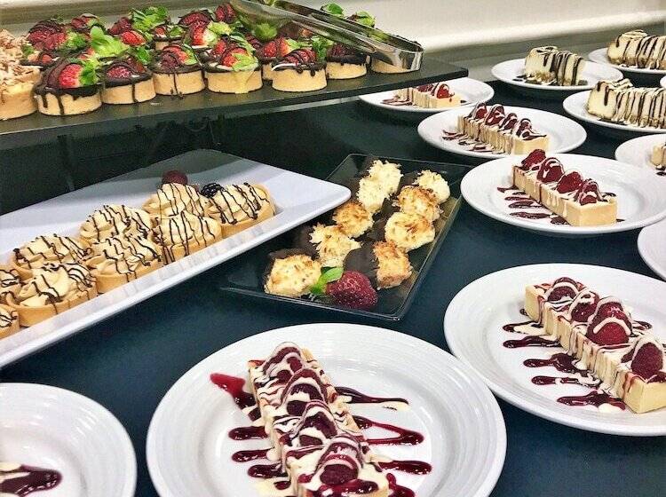 Nationwide Hotel And Conference Center