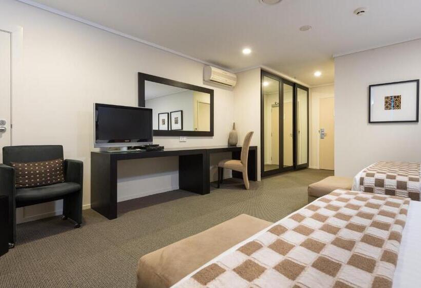 ホテル On Devonport