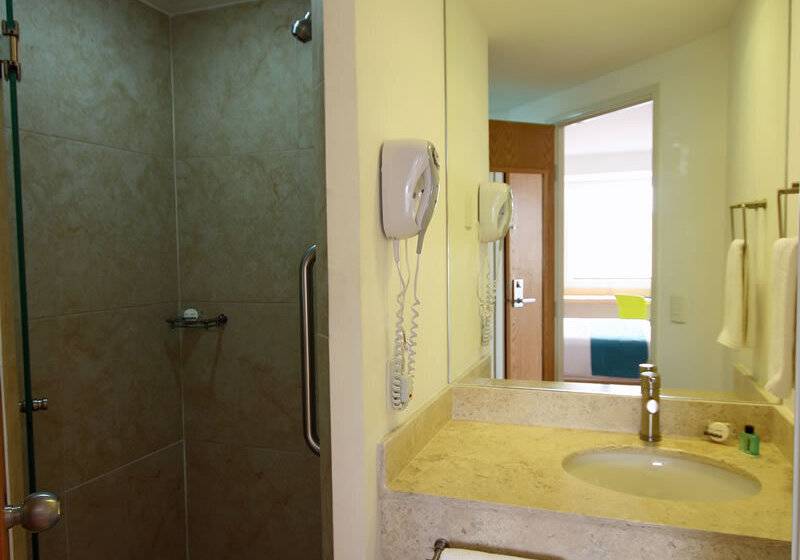 酒店 One Guadalajara Centro Historico