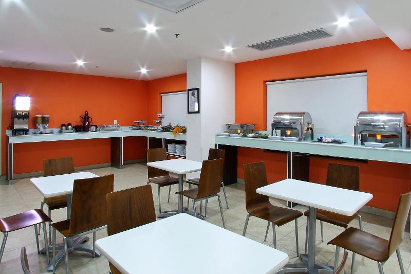 酒店 One Guadalajara Centro Historico