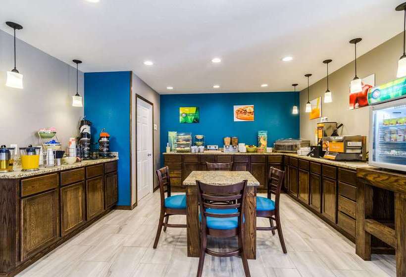 فندق Quality Inn