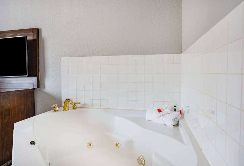 هتل Ramada By Wyndham Keystone Near Mt Rushmore