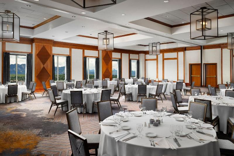 ホテル Renaissance Boulder Flatiron