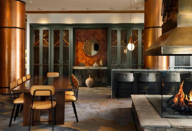 ホテル Renaissance Boulder Flatiron